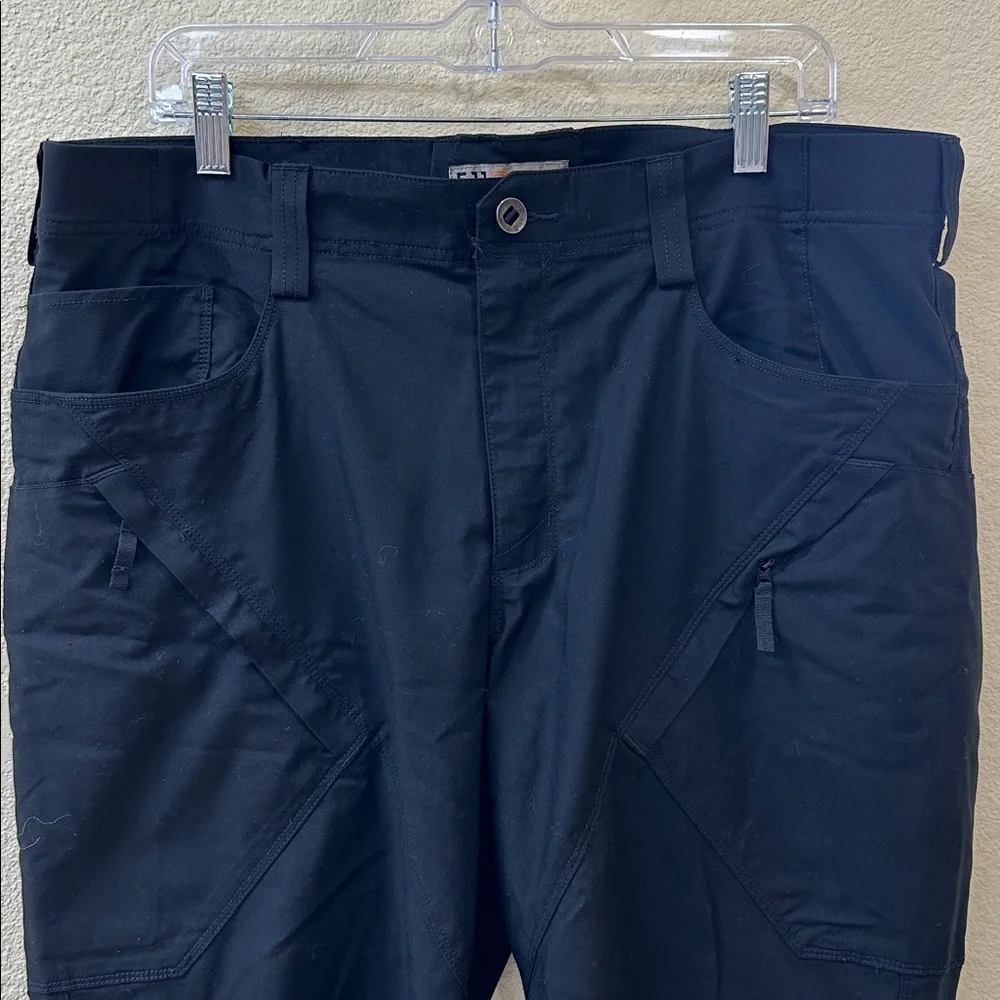 NWOT 5.11 Tactical Pants Black Utility Work Pants 36x34 Cargo Performance Pants